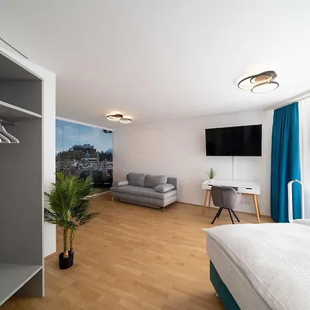 Altstadt-app. Domblick! * سالزبورغ