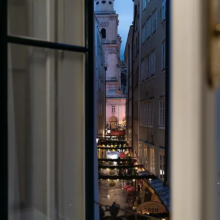 Altstadt-app. Domblick! *