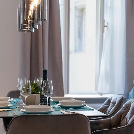 Апартаменты Altstadt-app. Domblick!